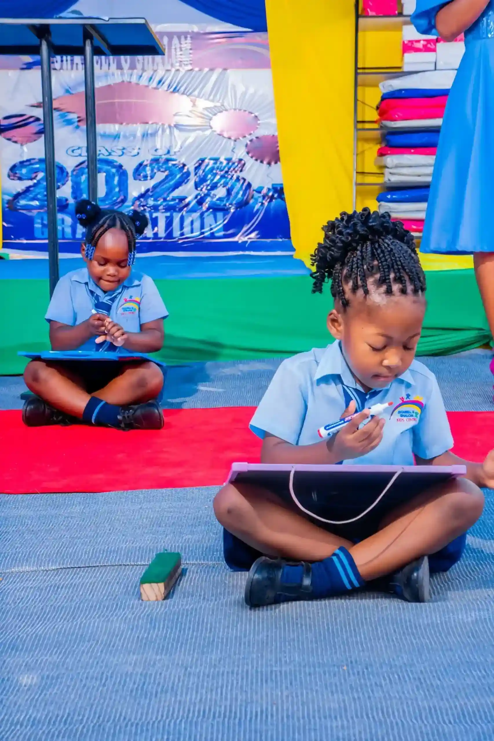 Children participating in a quiz learning session